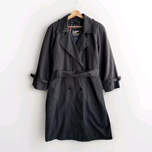 Vintage London Fog Floral Paisley Lined Trench Coat Women's Black Size 10 Petite